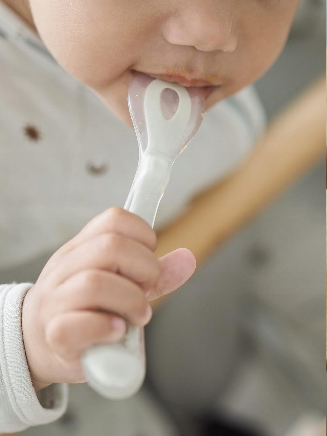 BEABA silicone spoon