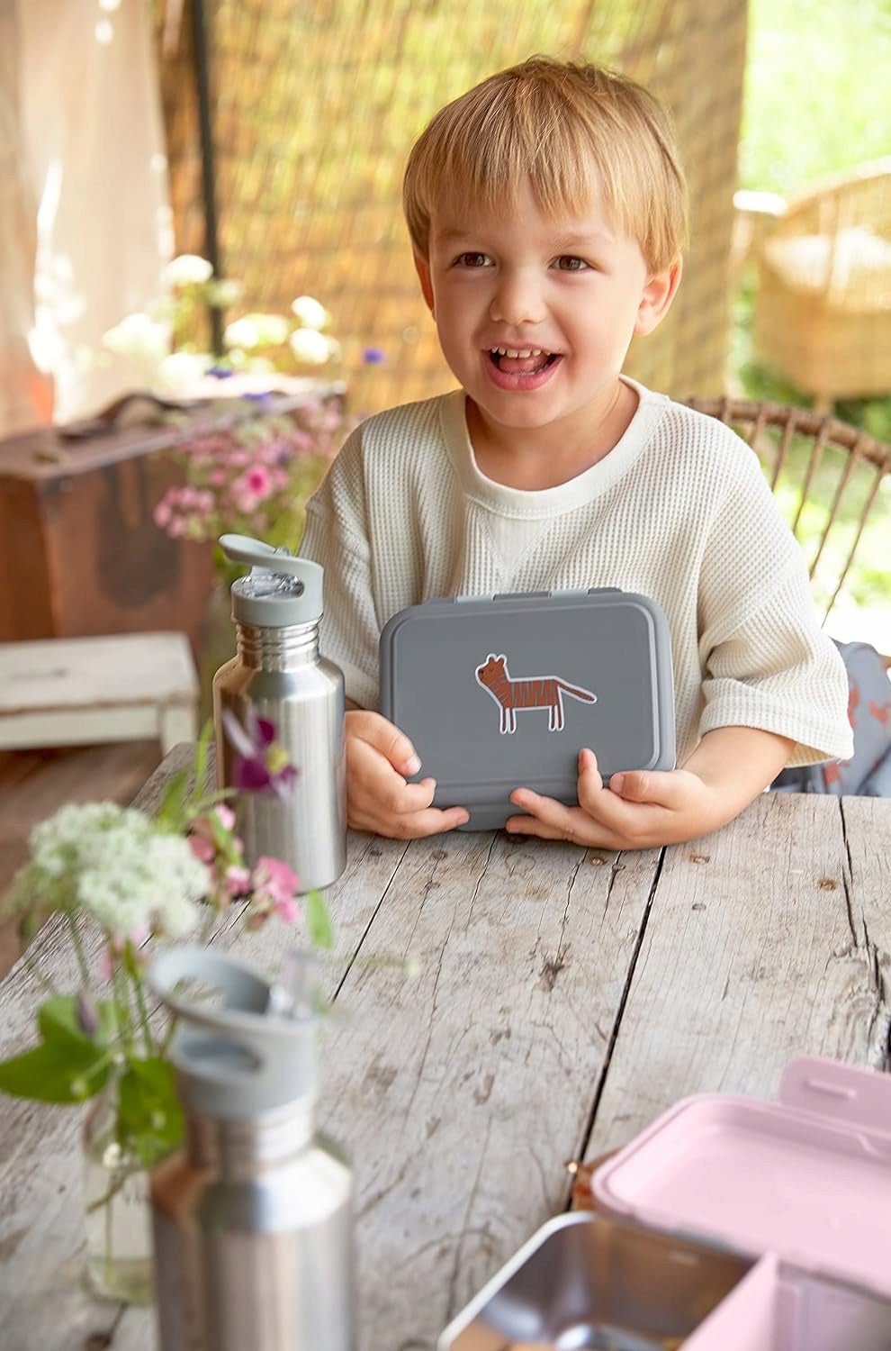 LASSIG Adventure lunch box
