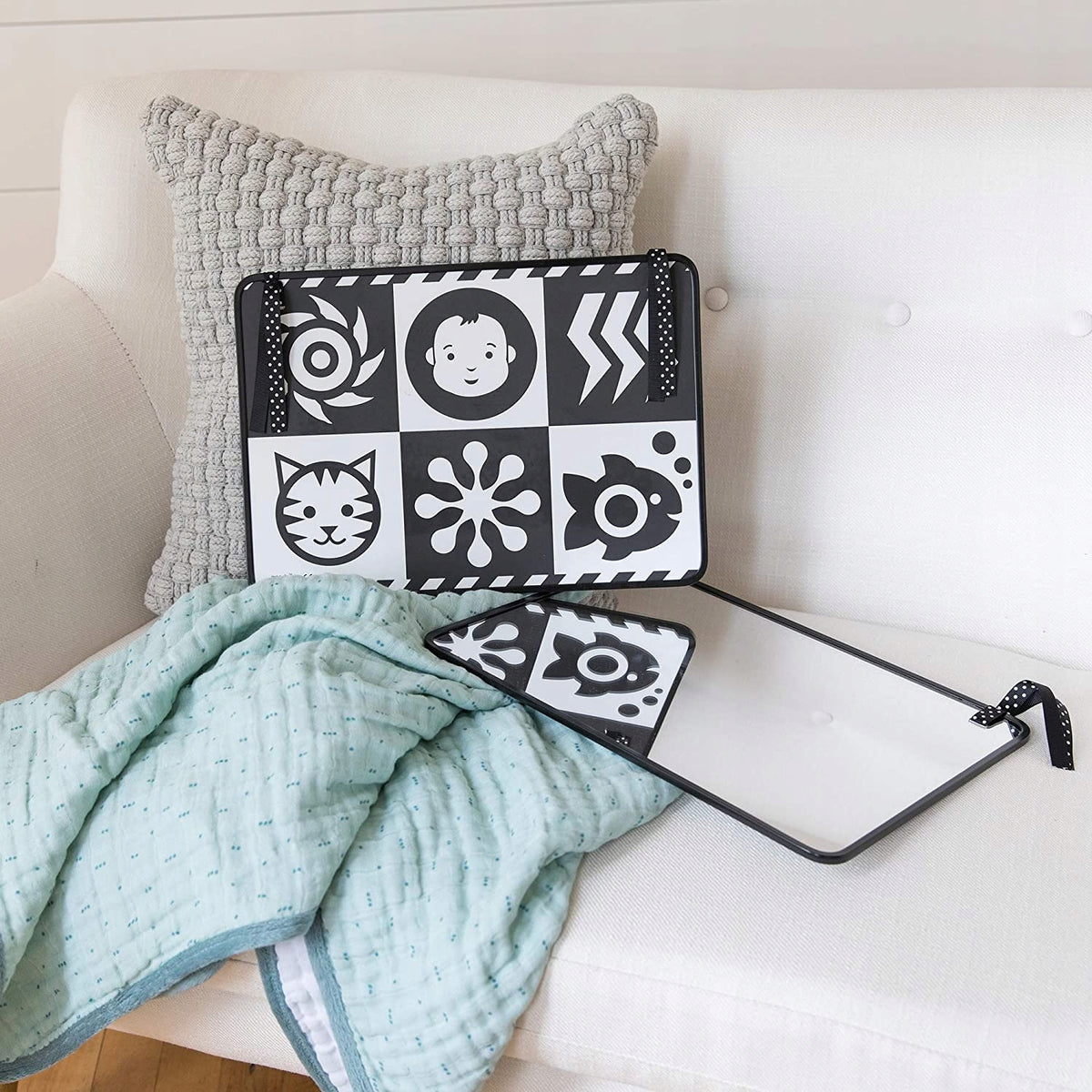 WIMMER-FERGUSON contrast mat with mirror