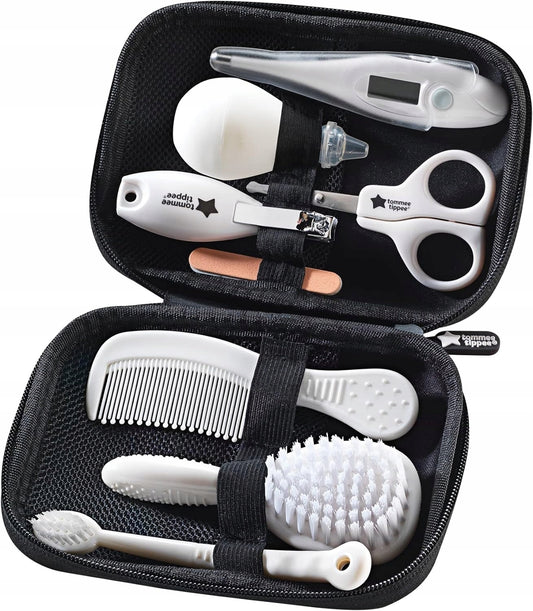 TOMMEE TIPPEE CareProtect zestaw do pielęgnacji dziecka 9 elementów + etui