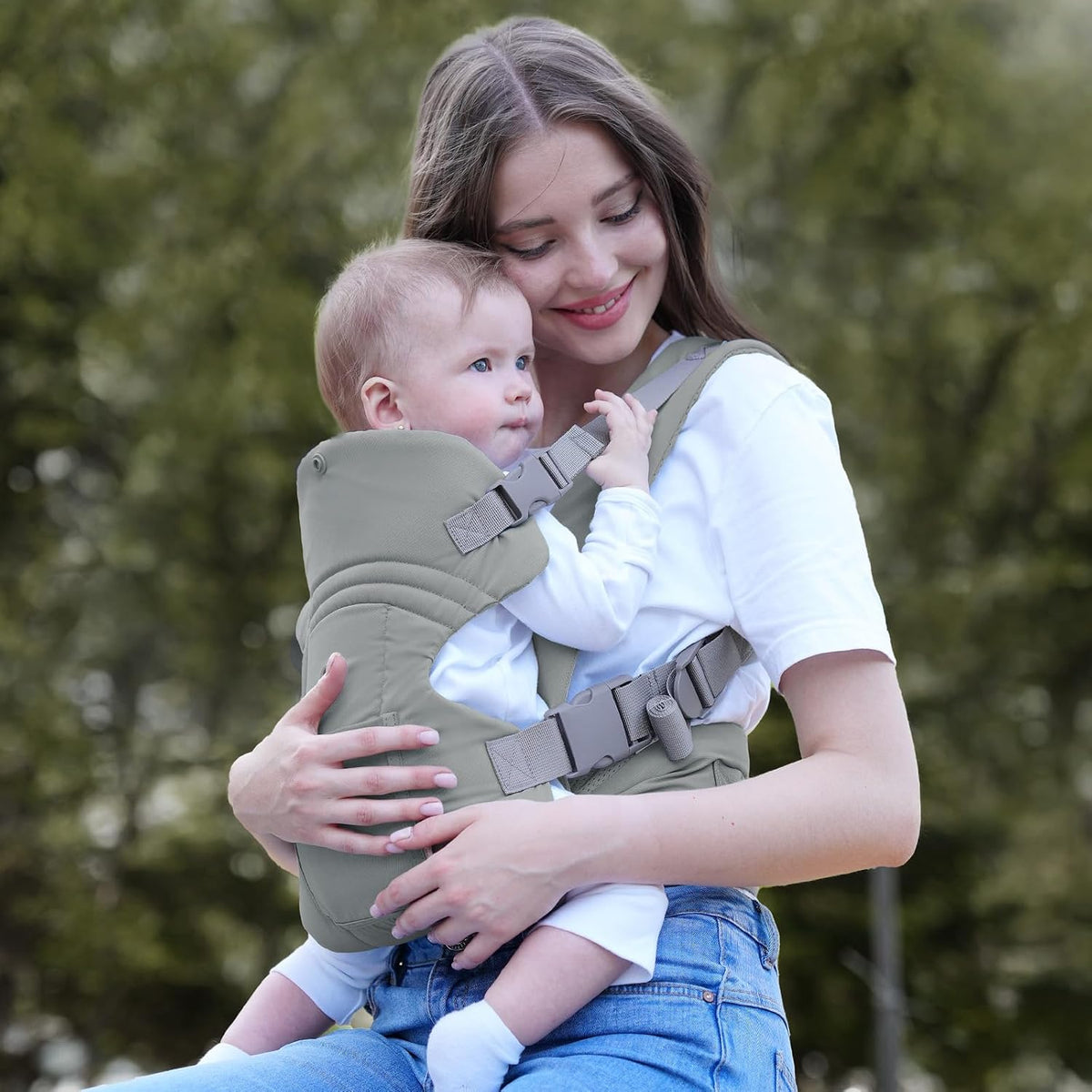 GAGAKU nosidło dla dziecka 4w1 4-36m maks 15kg, mama nosi dziecko na zewnątrz