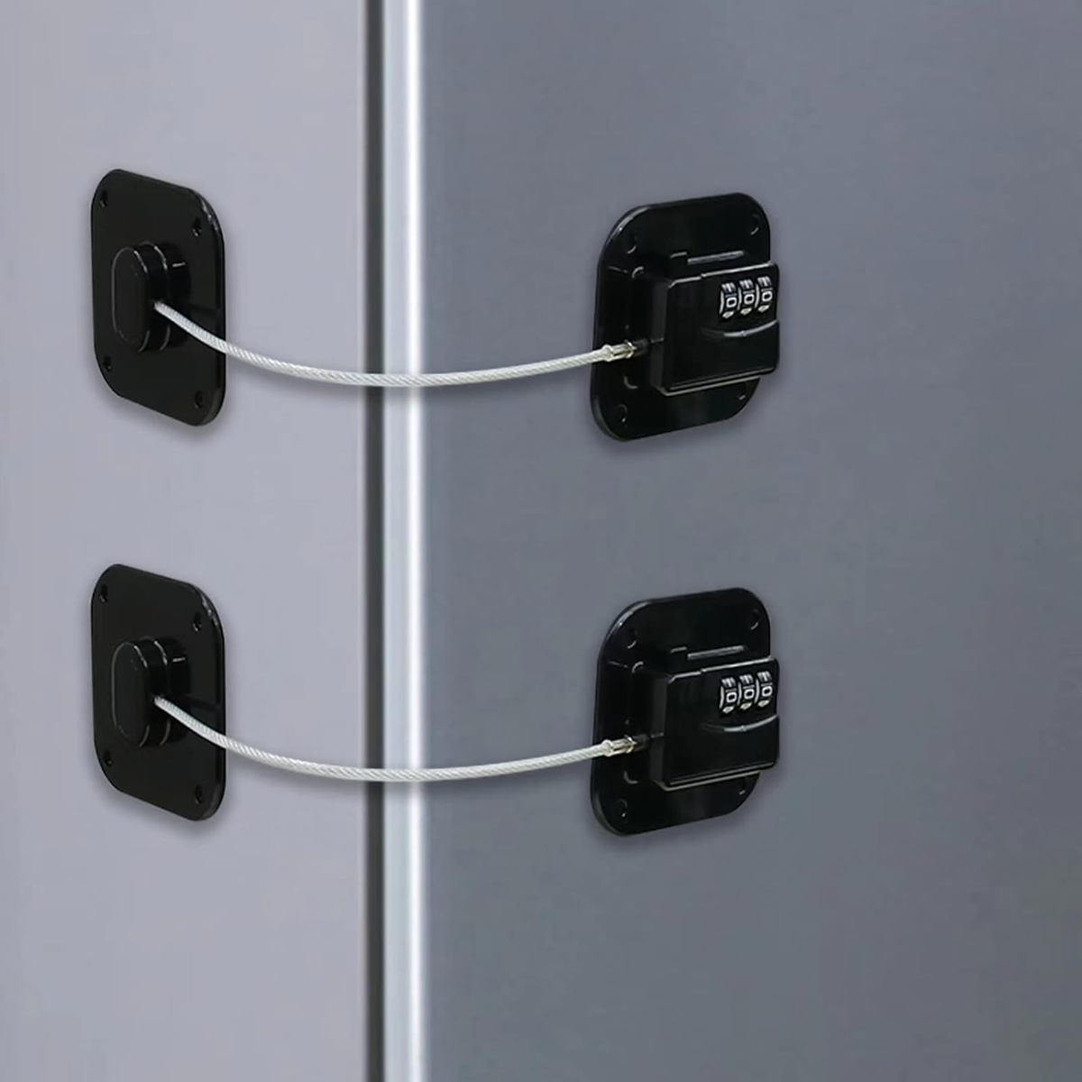 CHILD SAFETY LOCKprotection of cupboards, drawers, fridges, cookers2 pieces includedcolour blackdimensions