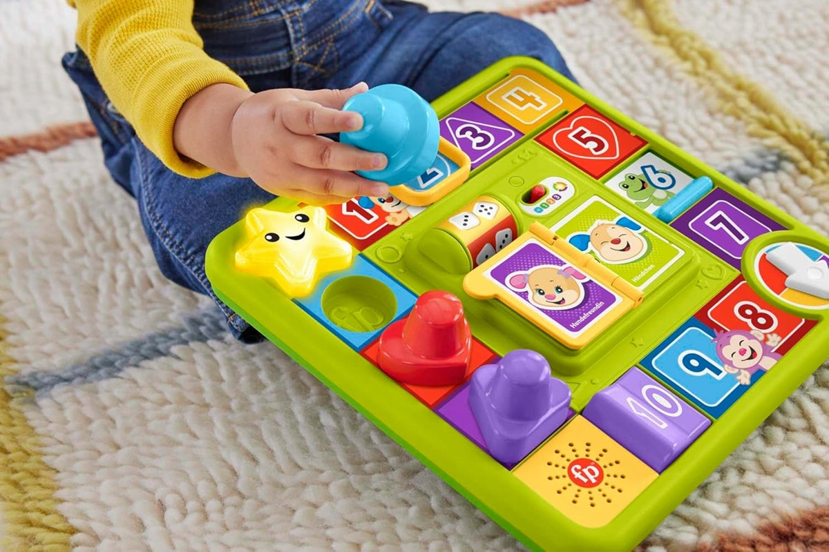 FISHER-PRICE HRB74 interaktywna plansza do gry 40 dźwięków J. NIEMIECKI