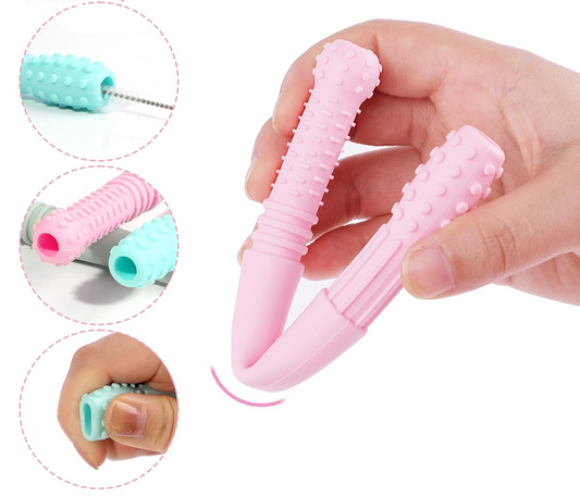 HOPTON silikonowy gryzak masujący 2 sztuki + szczotka do czyszczenia 16,8 cm