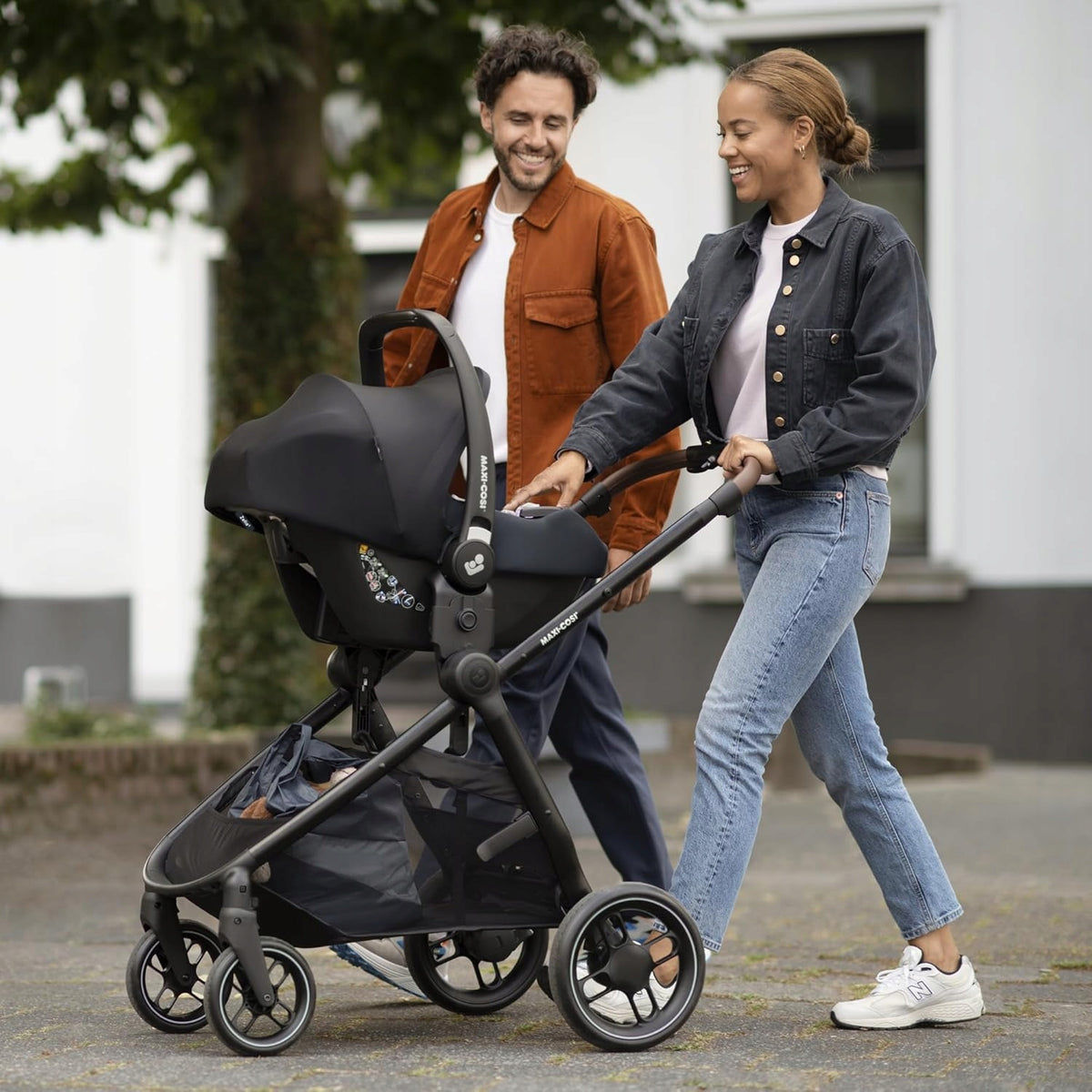 MAXI-COSI adapter wózek ADORRA LEONA OXFORD LILA NOVA fotelik PEBBLE CORAL do wózka i fotelika samochodowego