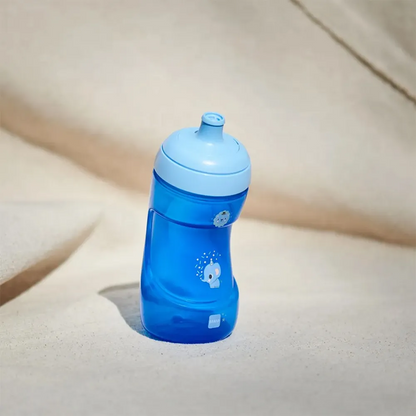 MAM Sports Cup csőrös itatópohár, szivárgásmentes kulacs 330 ml 12 hónap+