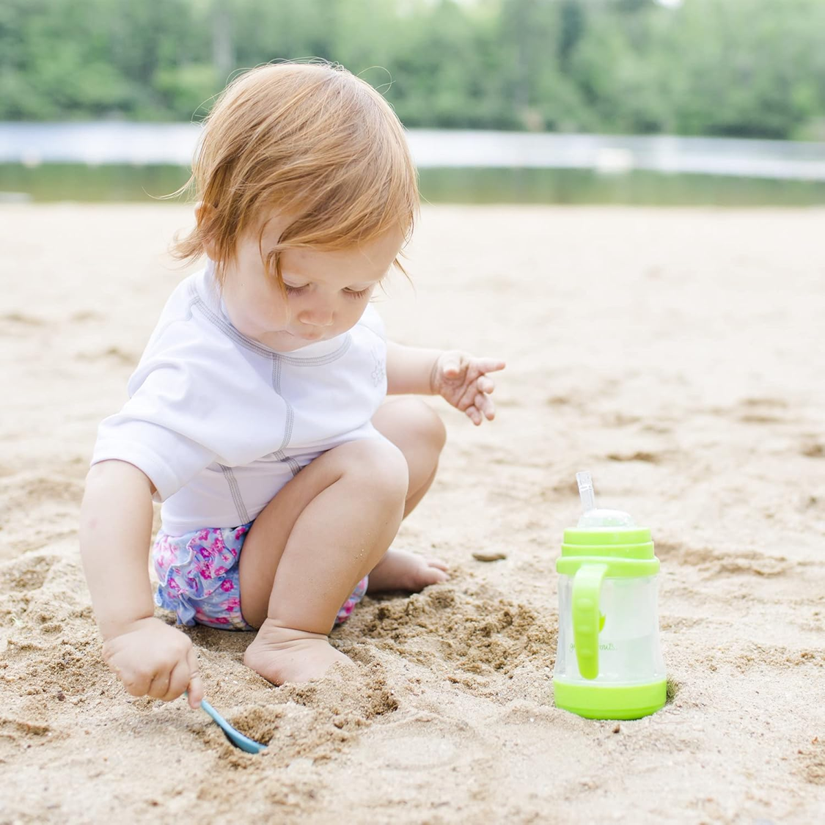 GREEN SPROUTS Sip & Straw Cup üveg csőrös pohár szívószállal, cseppmentes, 6 hónap+