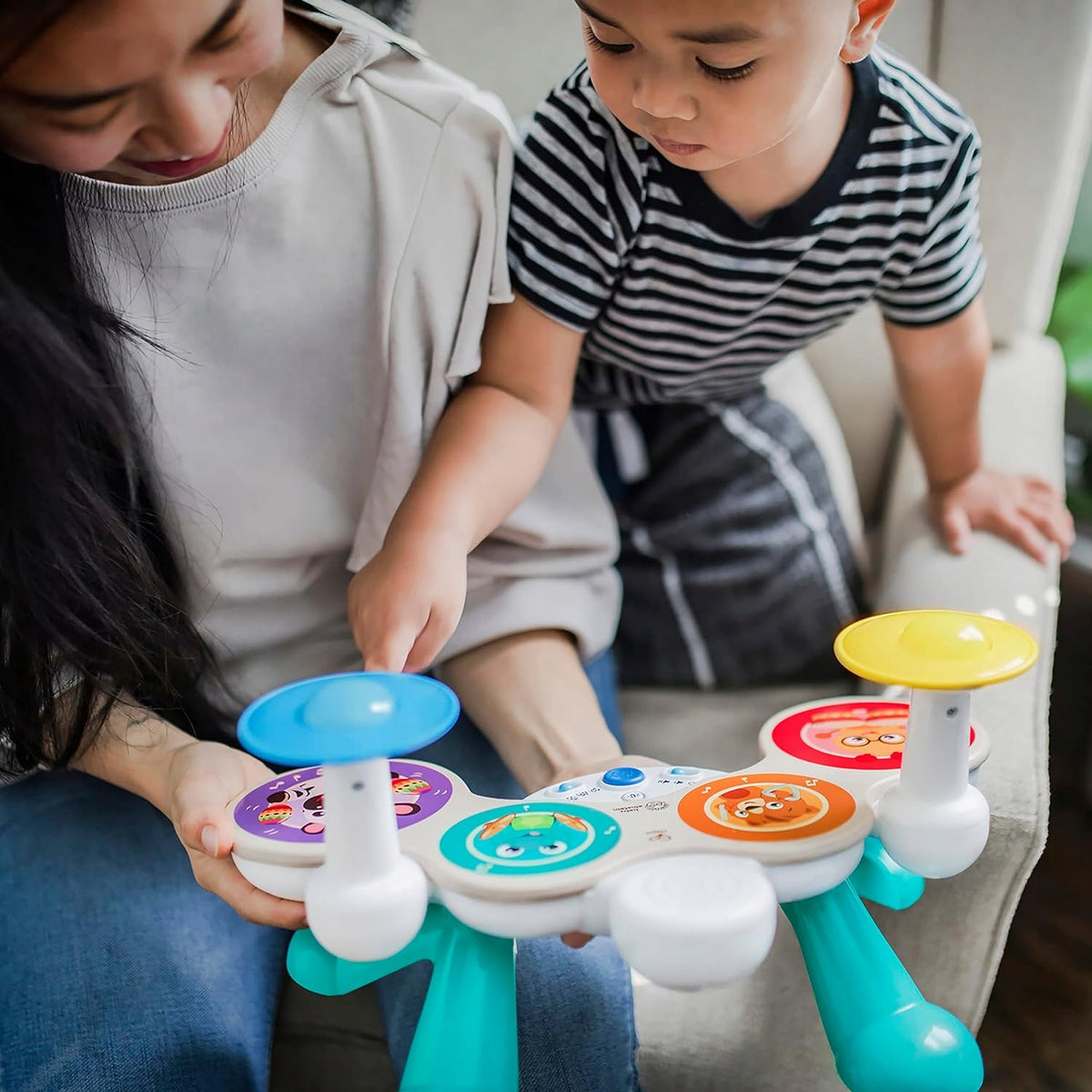 HAPE Baby Einstein tobă din lemn cu atingere pentru copii