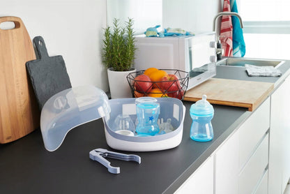CHICCO sterylizator mikrofalowy biały, kompaktowy sterylizator do butelek, smoczków i akcesoriów dla dziecka