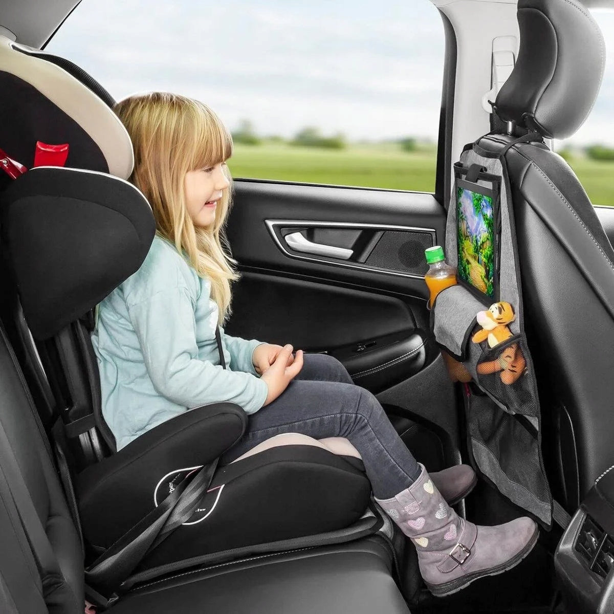 REER TravelKid Entertain bilorganizer med lomme til tablet