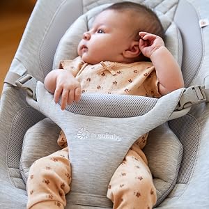 ERGOBABY Evolve torba transportowa do leżaczka dla niemowląt, nowa, szara, na zdjęciu leżaczek z dzieckiem