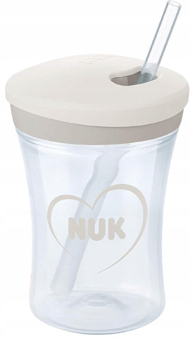 NUK Action Cup CUPĂ CU CAPAC 12 luni+