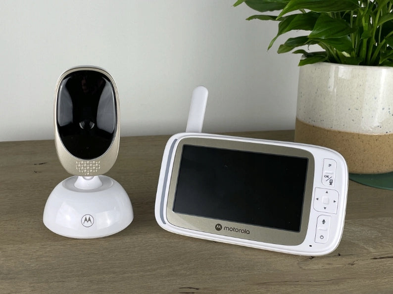 MOTOROLA VM85 Connect 5'' baby monitor