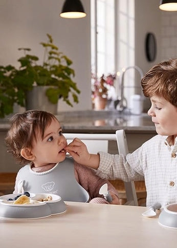 BABYBJORN silikonehagesmæk med lomme x2