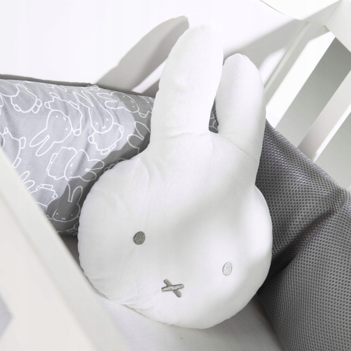 ROBA Miffy díszpárna 30 20 db cm