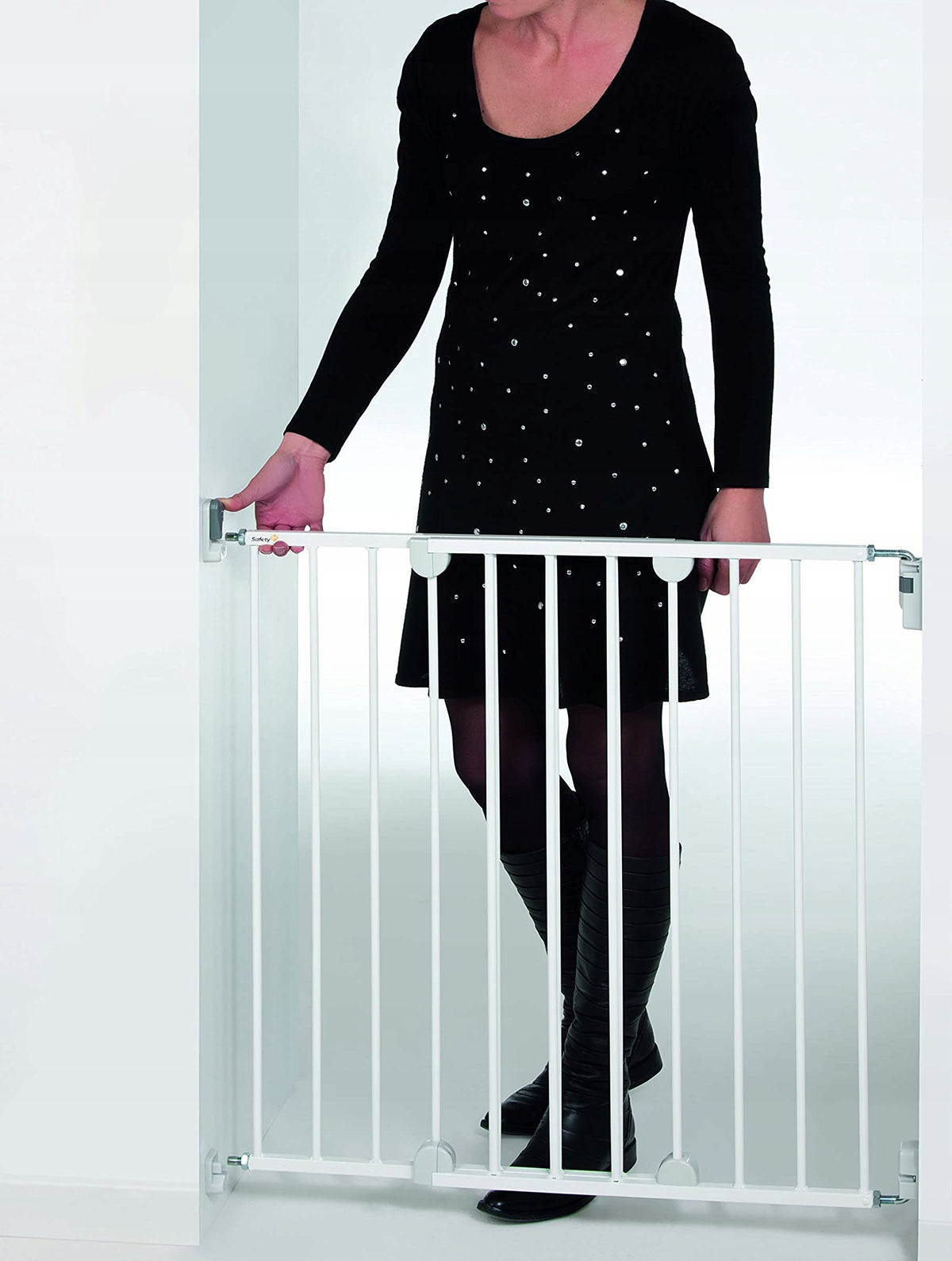 SAFETY 1ST Wall Fix stair gate