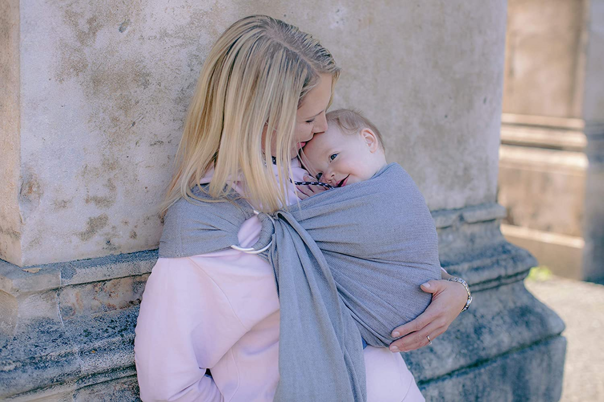 AMAZONA ring sling baby carrier